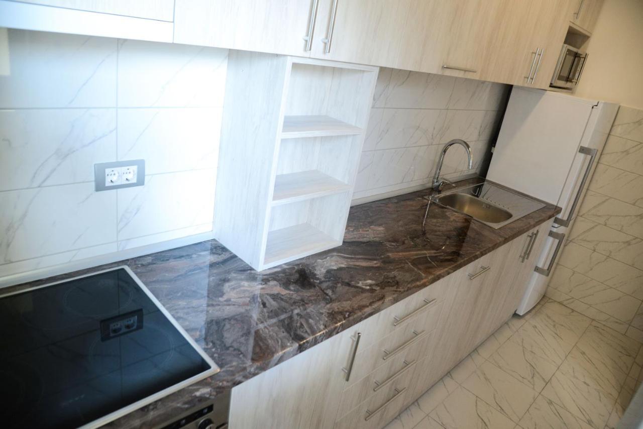 Crystal-Modern Apartment In The Center Of Novi Sad Exterior foto